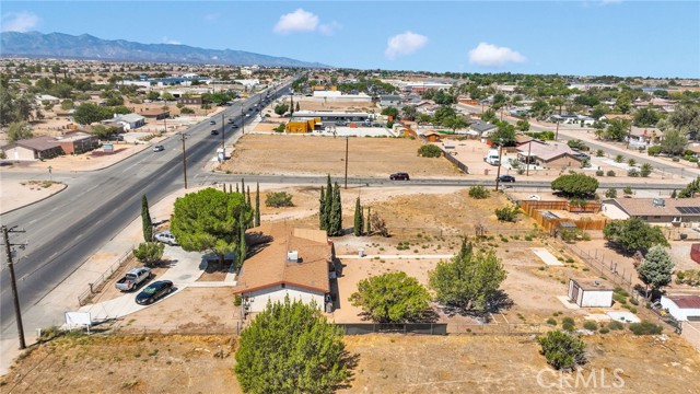14720 Main Street, Hesperia CA: https://media.crmls.org/medias/feb1775b-c00a-4f7b-965a-5bc1a6fdaaba.jpg