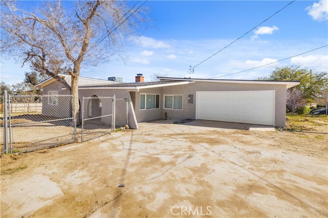 13109 E Avenue V11, Pearblossom, CA 93553