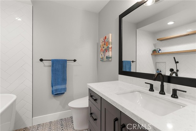 3605 W Hidden Lane, Rolling Hills Estates CA: https://media.crmls.org/medias/feb2dc47-a5d9-48ea-b9b7-388d3a0bafab.jpg