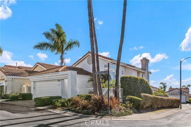 Detail Gallery Image 1 of 14 For 24846 Wave Crest Ln, Dana Point,  CA 92629 - 3 Beds | 2/1 Baths