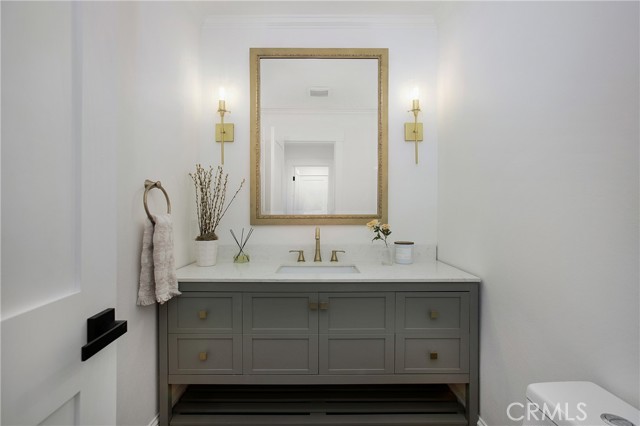 Detail Gallery Image 44 of 66 For 8 Summitcrest, Rancho Santa Margarita,  CA 92679 - 5 Beds | 3/1 Baths