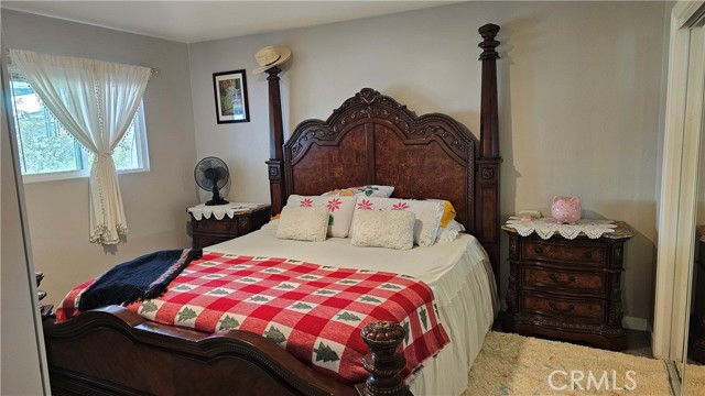 Detail Gallery Image 6 of 19 For 3205 Durrwood, Bakersfield,  CA 93304 - 4 Beds | 2 Baths