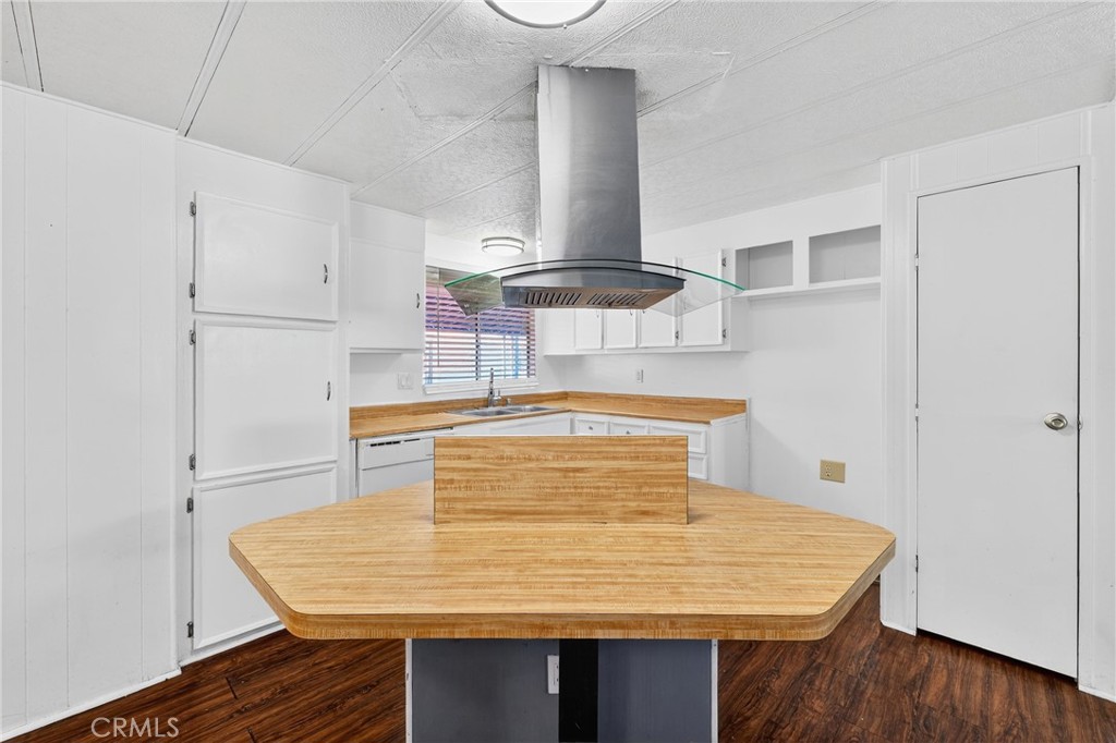 MLS #DW25249571 image #16