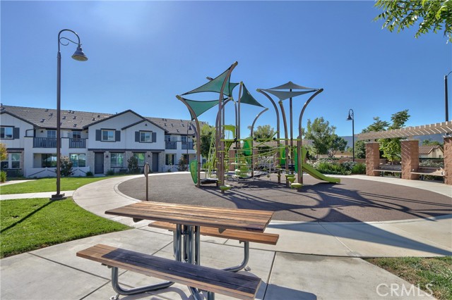 Detail Gallery Image 46 of 51 For 41985 Emelia St #301,  Murrieta,  CA 92562 - 3 Beds | 2/1 Baths