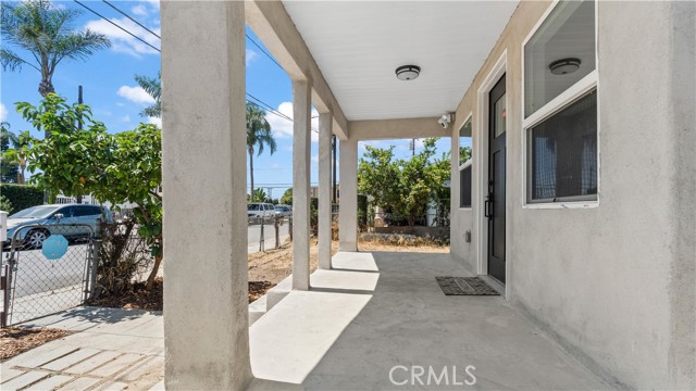 Detail Gallery Image 2 of 15 For 1563 E 119th St, Los Angeles,  CA 90059 - 2 Beds | 2 Baths
