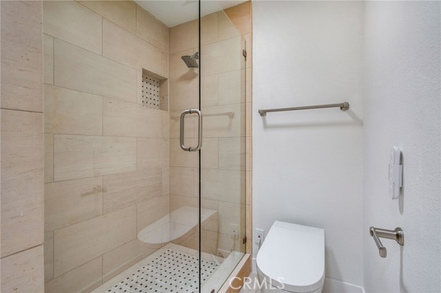 621 Lido Park Drive, Newport Beach CA: https://media.crmls.org/medias/feb88ad5-73da-40b0-b1a6-9ba0fb1ff67e.jpg