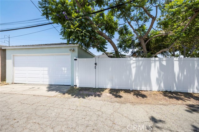 Detail Gallery Image 27 of 37 For 17405 Kornblum Ave, Torrance,  CA 90504 - 3 Beds | 1 Baths