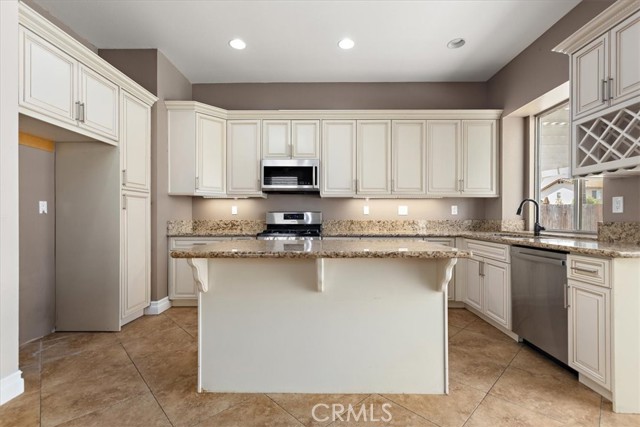 Detail Gallery Image 11 of 40 For 6253 Brian Cir, Jurupa Valley,  CA 92509 - 3 Beds | 2 Baths