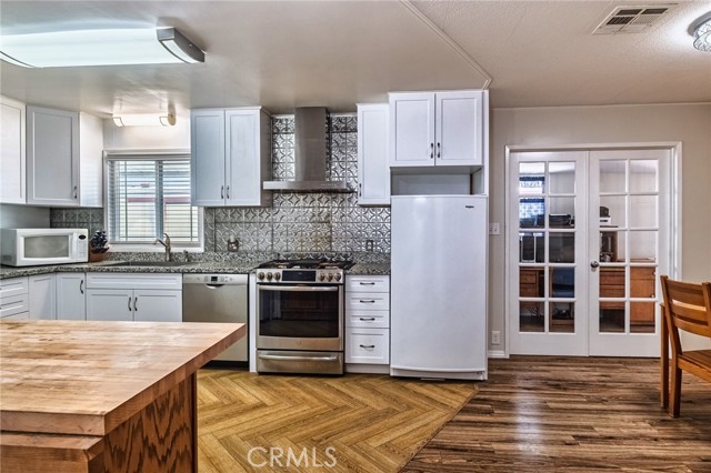 Detail Gallery Image 17 of 29 For 1035 E Huntington Dr #28,  Monrovia,  CA 91016 - 2 Beds | 2 Baths