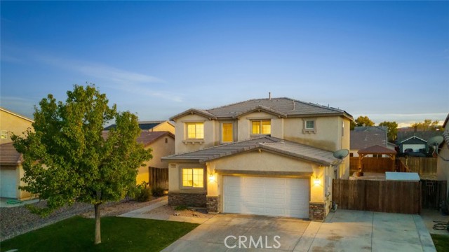 Detail Gallery Image 3 of 48 For 3408 Gemstone, Rosamond,  CA 93560 - 5 Beds | 3 Baths