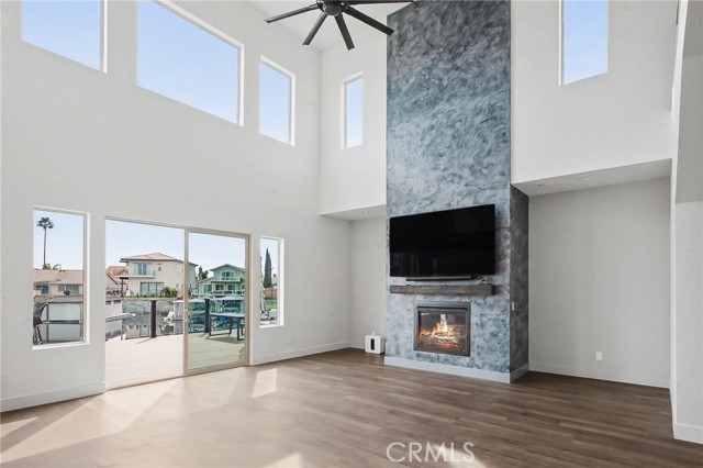 Detail Gallery Image 9 of 48 For 952 Lido, Discovery Bay,  CA 94505 - 4 Beds | 3/1 Baths