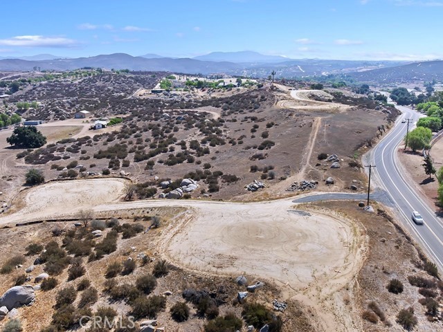 38766 East Benton, Temecula CA: https://media.crmls.org/medias/febd411d-17e5-4344-861b-f59103ff3b7f.jpg