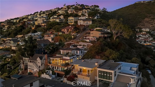 Detail Gallery Image 3 of 47 For 2780 Queda Way, Laguna Beach,  CA 92651 - 3 Beds | 2 Baths