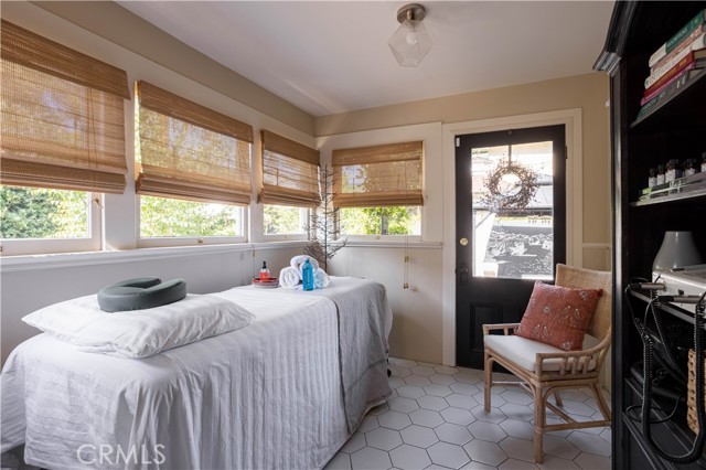 Detail Gallery Image 21 of 73 For 250 N Primrose Ave, Monrovia,  CA 91016 - 5 Beds | 3 Baths