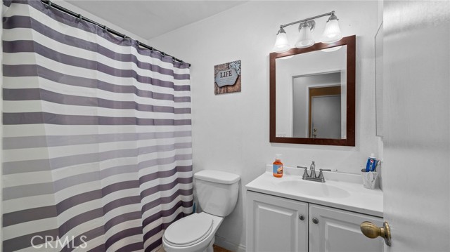 Detail Gallery Image 17 of 30 For 1204 Salem Dr, Corona,  CA 92881 - 3 Beds | 2 Baths