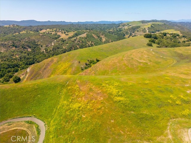 74650 Interlake Road, Bradley CA: https://media.crmls.org/medias/febe4977-73ac-43d5-9dca-c7f028333508.jpg