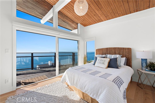 Detail Gallery Image 19 of 42 For 2590 Juanita Way, Laguna Beach,  CA 92651 - 3 Beds | 2/1 Baths