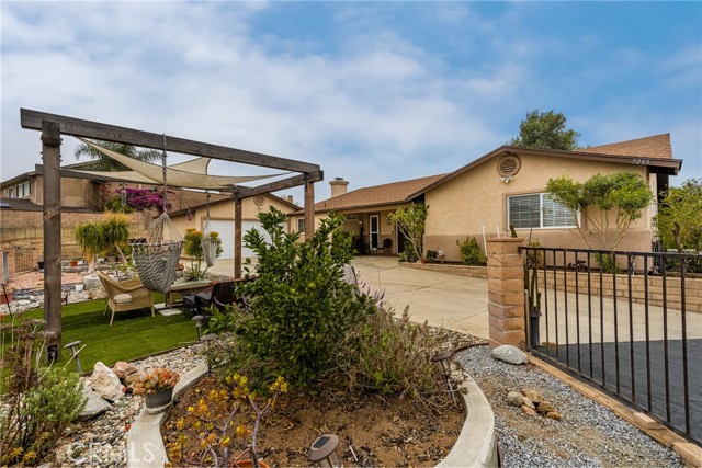 Detail Gallery Image 10 of 39 For 7233 Bel Air St, Corona,  CA 92881 - 3 Beds | 2 Baths