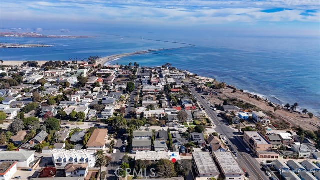 Detail Gallery Image 4 of 74 For 669 W 40th St #4,  San Pedro,  CA 90731 - 3 Beds | 2/1 Baths