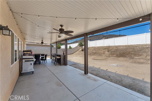 26833 Calico Court, Winchester CA: https://media.crmls.org/medias/febf4a89-59bf-4df4-9e61-a6ec9c1f2aa6.jpg