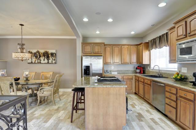 313 2nd Street, Hermosa Beach, California 90254, 3 Bedrooms Bedrooms, ,3 BathroomsBathrooms,Residential,Sold,2nd,SB12141698