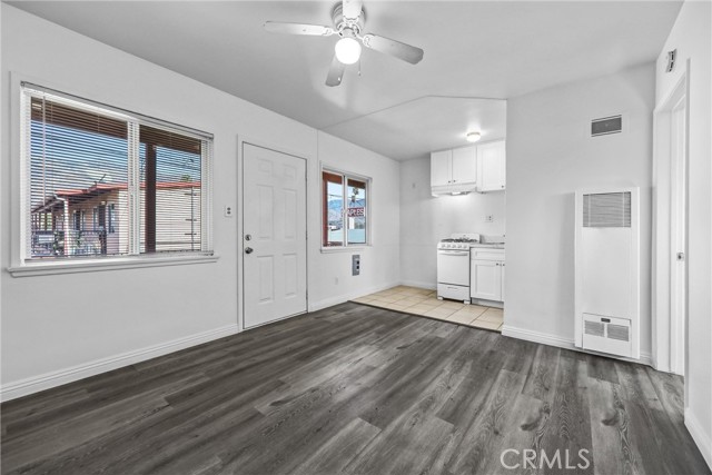 Detail Gallery Image 5 of 16 For 3626 E Colorado Bld #19,  Pasadena,  CA 91107 - 1 Beds | 1 Baths