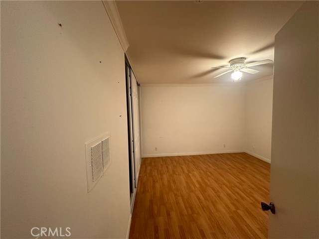 Detail Gallery Image 25 of 42 For 3010 Montrose #17,  Glendale,  CA 91214 - 1 Beds | 1 Baths