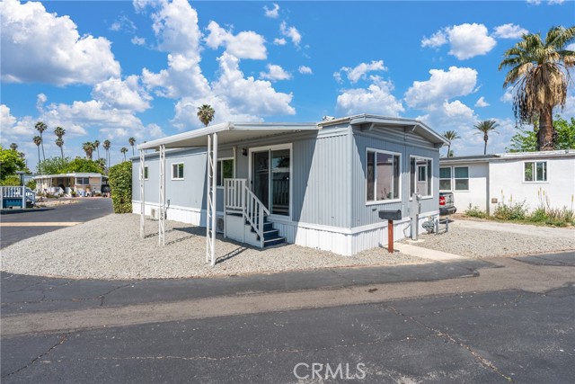 Detail Gallery Image 3 of 20 For 430 Palm Ave #72,  Hemet,  CA 92543 - 2 Beds | 2 Baths