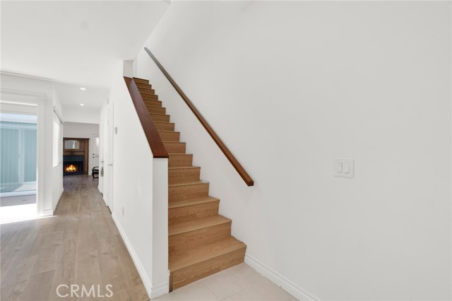 Detail Gallery Image 18 of 33 For 5835 Etiwanda Ave, Tarzana,  CA 91356 - 2 Beds | 2/1 Baths