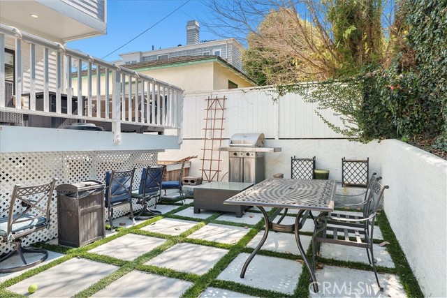 2301 Walnut Avenue, Manhattan Beach, California 90266, 4 Bedrooms Bedrooms, ,3 BathroomsBathrooms,Residential,Sold,Walnut,SB22033691