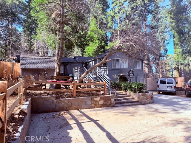 Detail Gallery Image 5 of 51 For 926 Kuffel Canyon, Lake Arrowhead,  CA 92385 - 2 Beds | 1 Baths