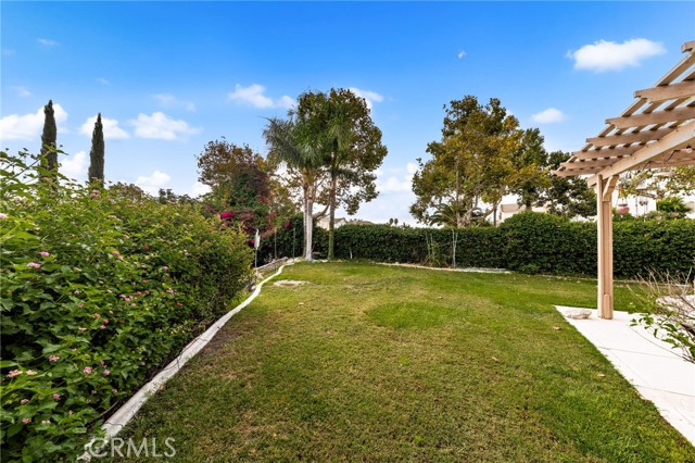 14037 Hollywood Avenue, Eastvale CA: https://media.crmls.org/medias/fec320f3-5973-4ae4-8efb-a0563c9fd9f7.jpg