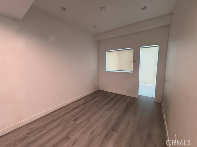 Detail Gallery Image 15 of 23 For 1814 W 36th St, Los Angeles,  CA 90018 - – Beds | – Baths