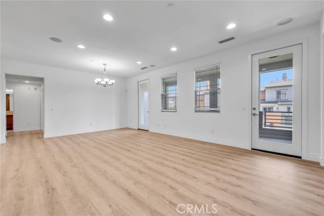 Detail Gallery Image 9 of 30 For 12455 Benton Dr #2,  Rancho Cucamonga,  CA 91739 - 3 Beds | 2 Baths