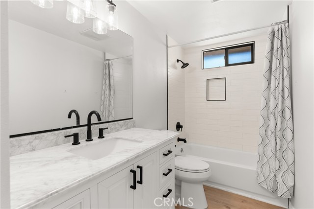 228 20th Street, Huntington Beach CA: https://media.crmls.org/medias/fec603ff-605e-49d2-a64a-5b65ea7c0e43.jpg