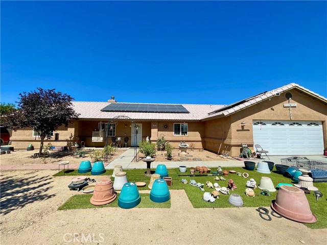 Detail Gallery Image 1 of 1 For 11944 Puye Rd, Apple Valley,  CA 92308 - 3 Beds | 2 Baths