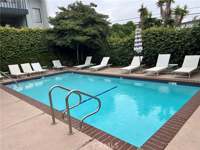 2112 Vanderbilt Lane, Redondo Beach CA: https://media.crmls.org/medias/fec72156-4711-4b84-956f-05202d79d442.jpg