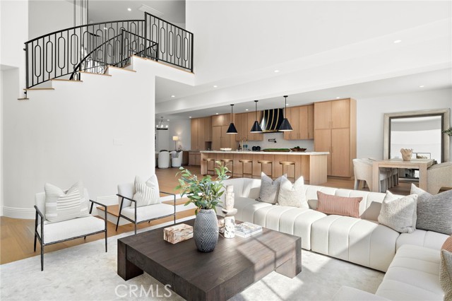 48 Belcourt Drive, Newport Beach CA: https://media.crmls.org/medias/fec798c4-0d4f-44ef-95ce-908cb2797c26.jpg