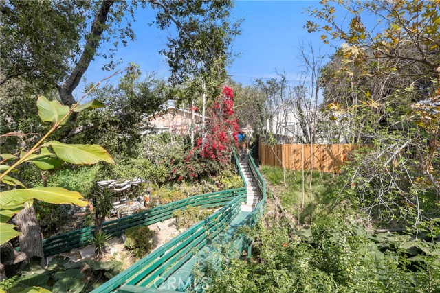 Detail Gallery Image 24 of 32 For 10799 Sherman Grove Ave #82,  Sunland,  CA 91040 - 1 Beds | 1 Baths