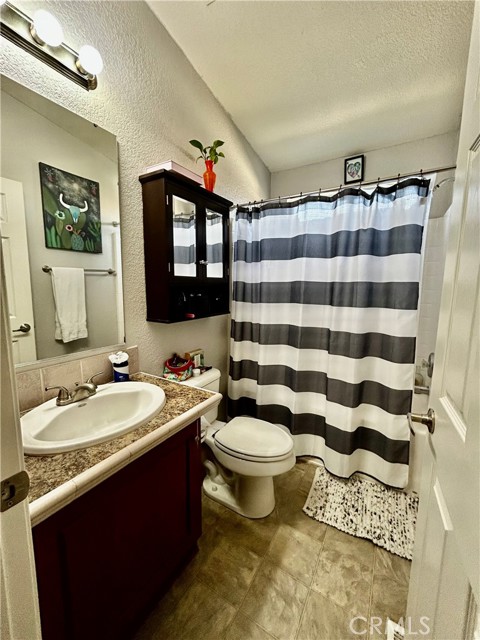 Detail Gallery Image 14 of 17 For 1536 S State St #148,  Hemet,  CA 92543 - 3 Beds | 2 Baths