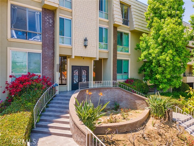 Detail Gallery Image 35 of 45 For 5215 Balboa Bld #108,  Encino,  CA 91316 - 2 Beds | 2 Baths