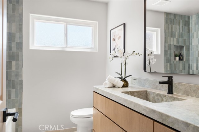 Detail Gallery Image 21 of 29 For 2116 Colina Vista Way, Costa Mesa,  CA 92627 - 3 Beds | 2/1 Baths