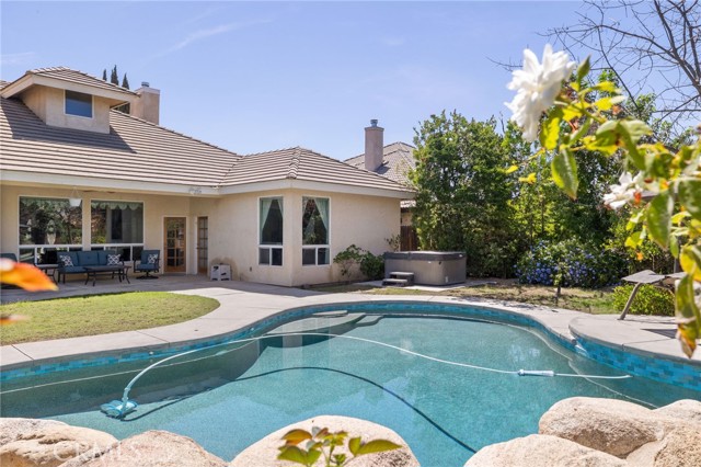 Detail Gallery Image 51 of 54 For 13946 Santa Fe Ct, Bakersfield,  CA 93314 - 4 Beds | 3 Baths