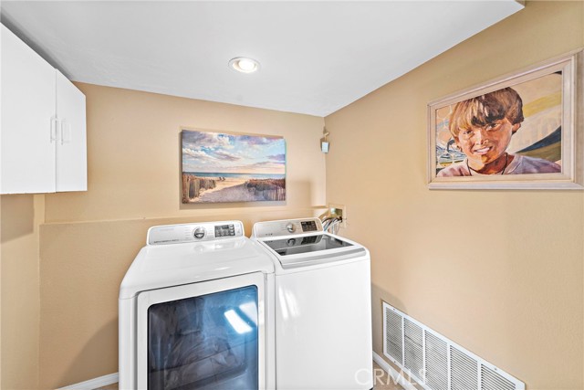 Detail Gallery Image 40 of 58 For 3253 Alta Laguna Blvd, Laguna Beach,  CA 92651 - 4 Beds | 4 Baths