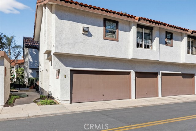 Detail Gallery Image 29 of 40 For 304 Molokai, Placentia,  CA 92870 - 2 Beds | 2/1 Baths