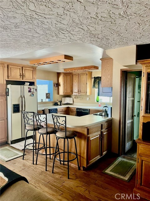 Detail Gallery Image 2 of 22 For 876 Lark Rd, Wrightwood,  CA 92397 - 3 Beds | 1 Baths