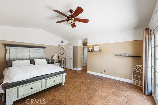 4 Bed Home for Sale in Acton, California