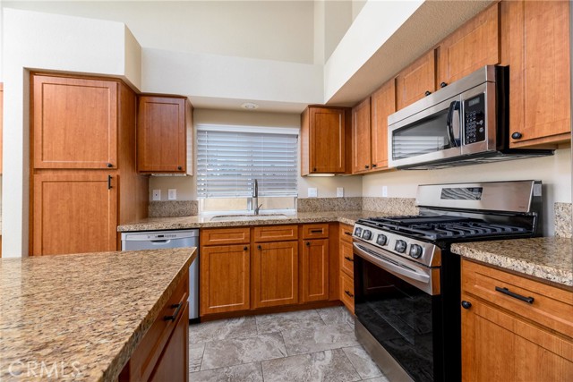 Detail Gallery Image 18 of 32 For 43240 Corte Almonte, Temecula,  CA 92592 - 3 Beds | 2 Baths