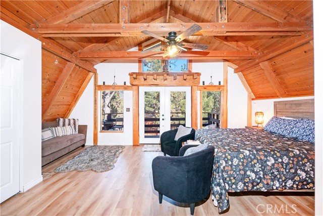 Detail Gallery Image 27 of 46 For 108 E Rainbow Bld, Big Bear City,  CA 92314 - 4 Beds | 1/1 Baths