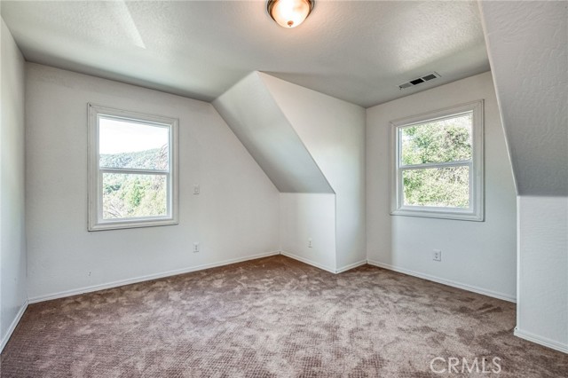 59278 Road 601, Ahwahnee CA: https://media.crmls.org/medias/fecc4123-c3b7-4a2d-8c9f-1d8264e58ad1.jpg